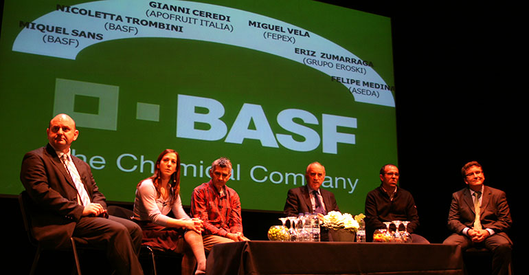 BASF presenta un nuevo fungicida para frutales de hueso