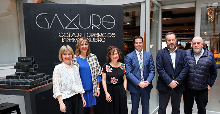 Gaxure 2