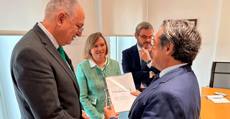 Conxemar traslada al comisario europeo de Pesca la necesidad de garantizar el suministro de materias primas y reforzar el apoyo financiero al sector