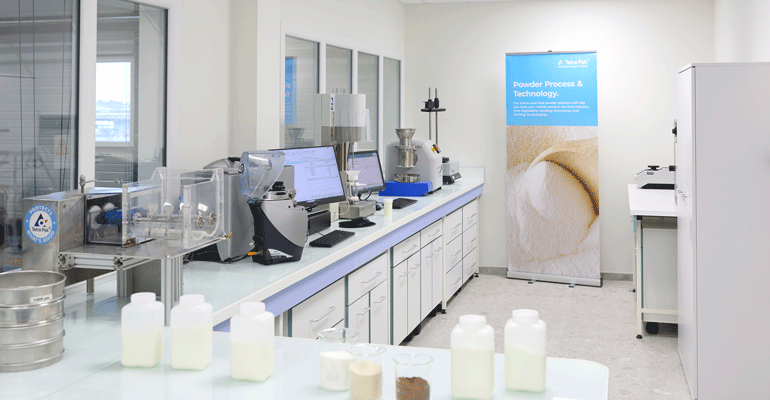 Tetra Pak inaugura un nuevo centro de desarrollo de productos en polvo en Francia