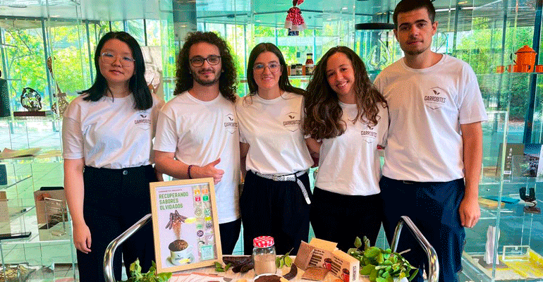 Un preparado de bizcocho a base de harina de algarroba gana los Premios Ecotrophelia España 2023