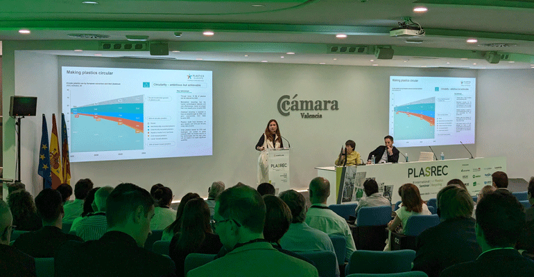 La tercera edición de PLASREC reúne de nuevo en Valencia a más de un centenar de especialistas en reciclado de plásticos